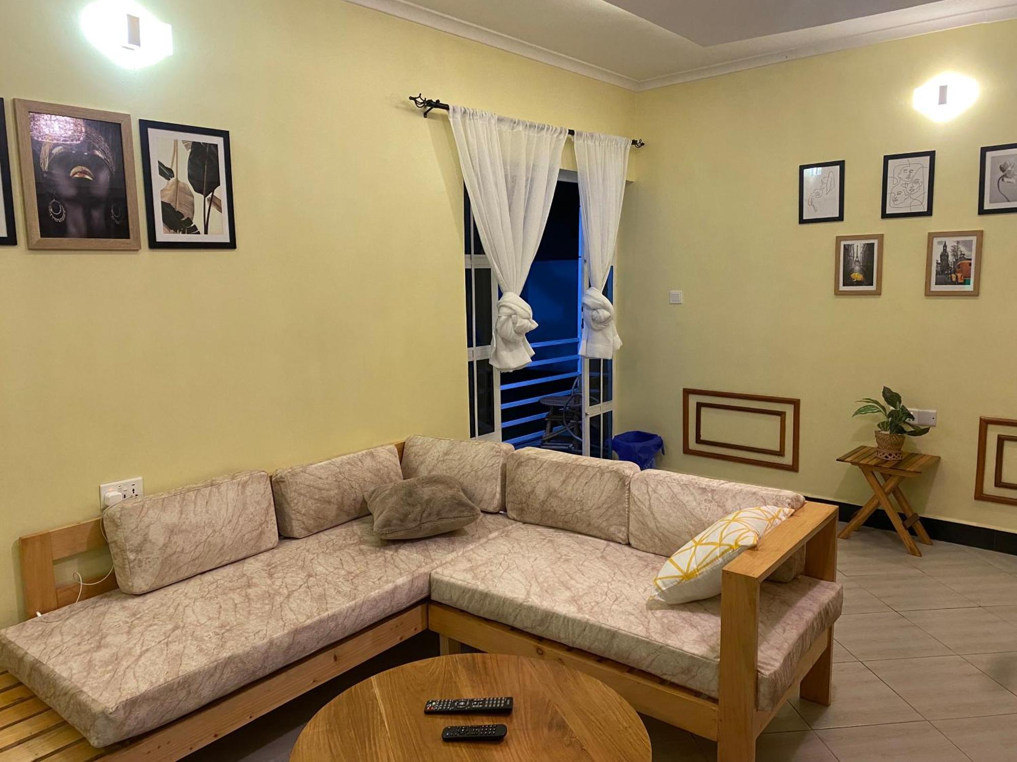 Apartamento Town Retreat Moshi Exterior foto